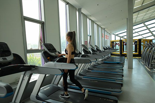 女生去健身房怎么锻炼 要根据自己的需求进行锻炼