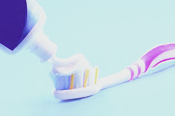 牙膏怎么去黑头 具体清洁步骤学起来